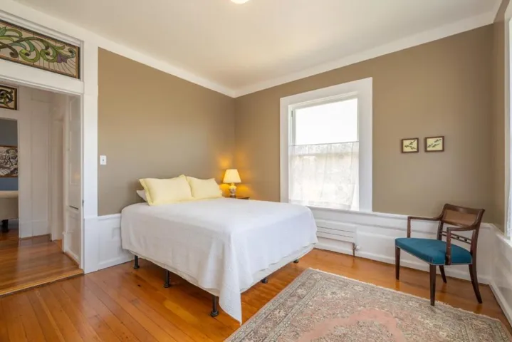 135 5th Street, Pacific Grove, California 93950