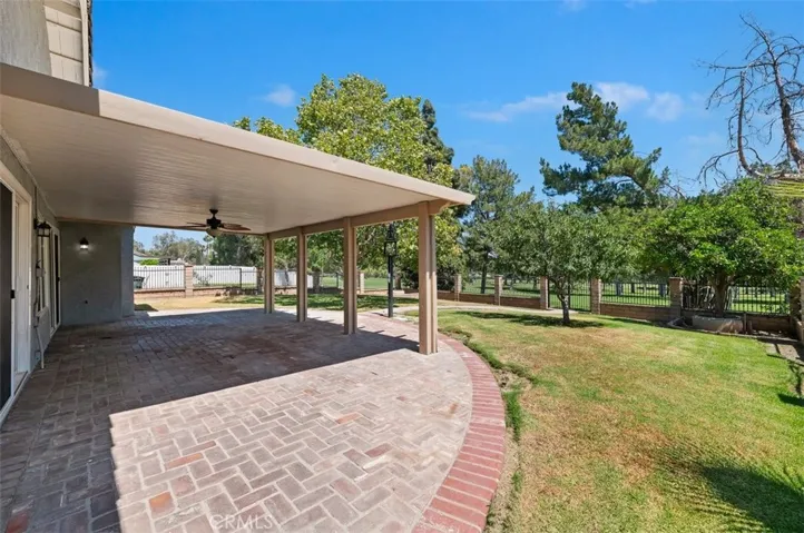 7296 Linares, Jurupa Valley, California 92509