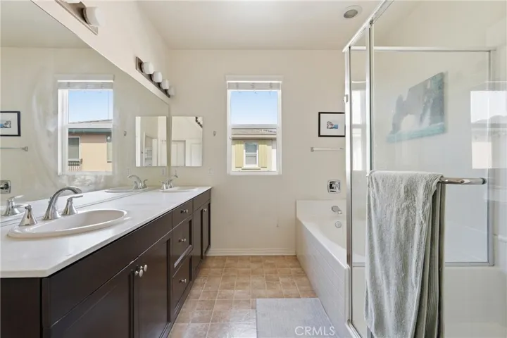 12001 Jackson Square Court, Hawthorne, California 90250