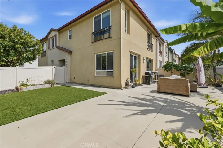 12001 Jackson Square Court, Hawthorne, California 90250