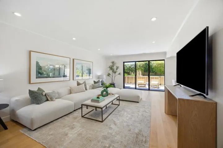 8 Calypso Lane, San Carlos, California 94070