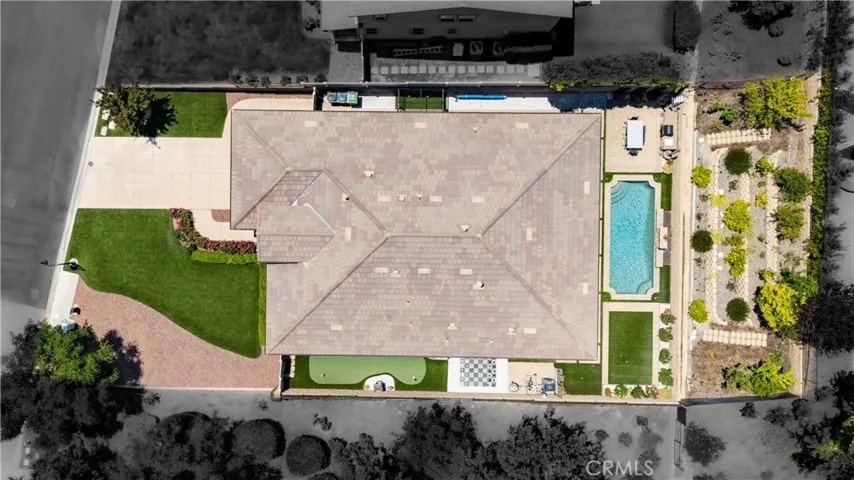 4977 Hydepark Drive, Agoura Hills, California 91301