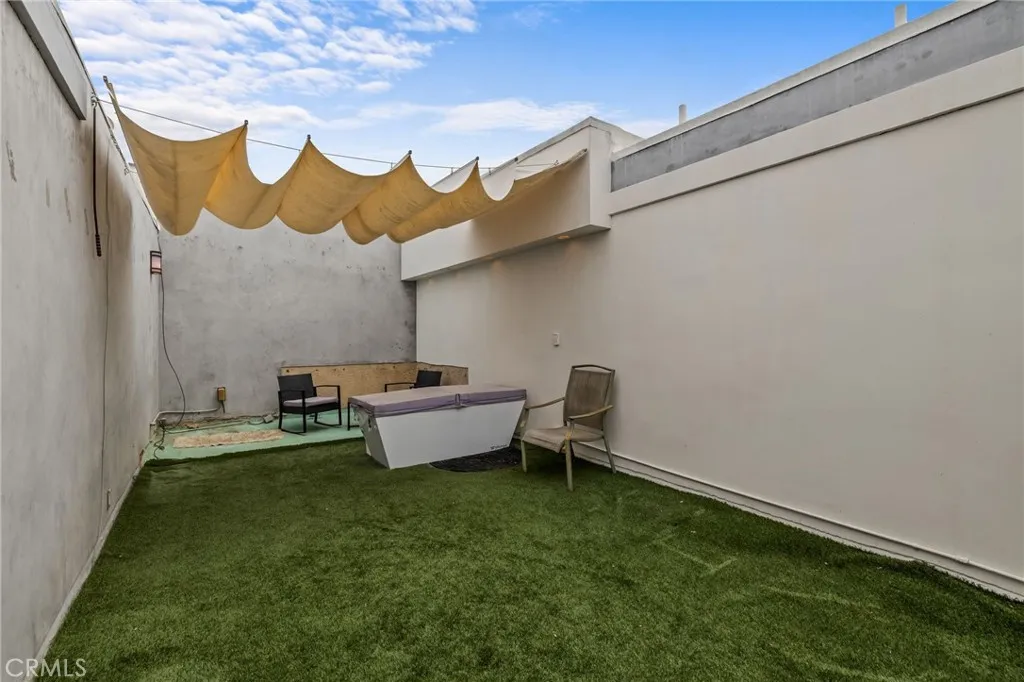 Rooftop Private Deck off Primary Bedroom