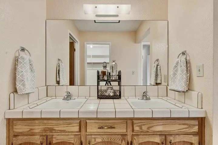 737 Helen Drive, Hollister, California 95023