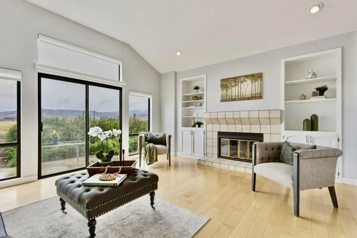737 Helen Drive, Hollister, California 95023