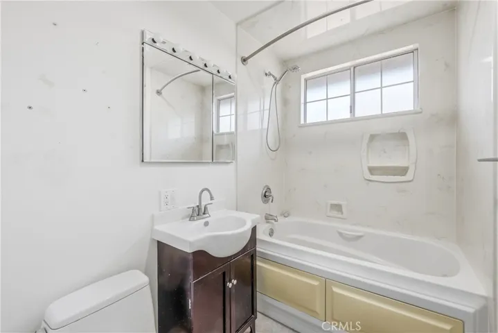 8082 San Heron, Buena Park, California 90620