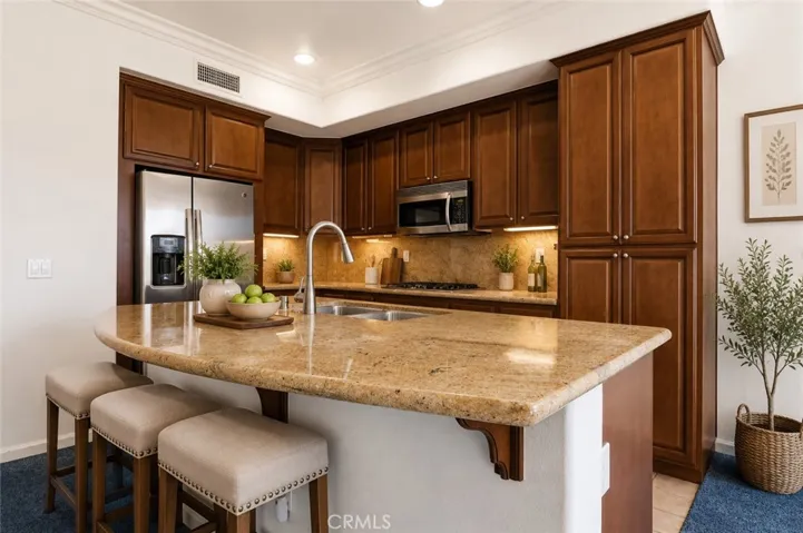 8807 Cuyamaca, Corona, California 92883