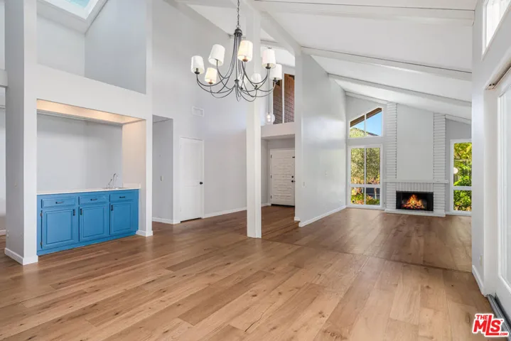 1316 Avenida De Cortez, Pacific Palisades, California 90272