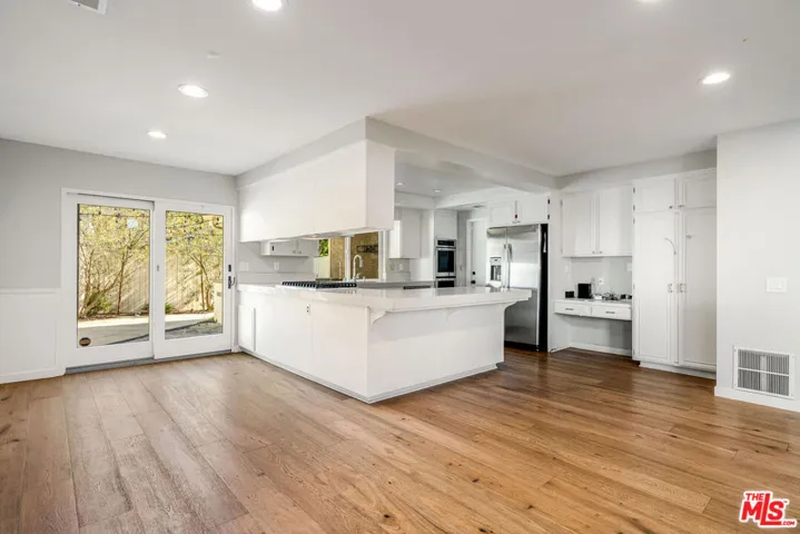 1316 Avenida De Cortez, Pacific Palisades, California 90272