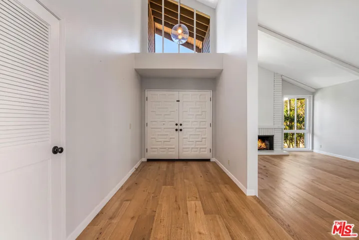 1316 Avenida De Cortez, Pacific Palisades, California 90272