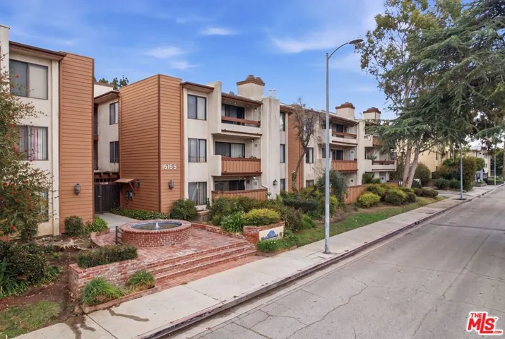 15155 Sherman Way 47, Van Nuys, California 91405