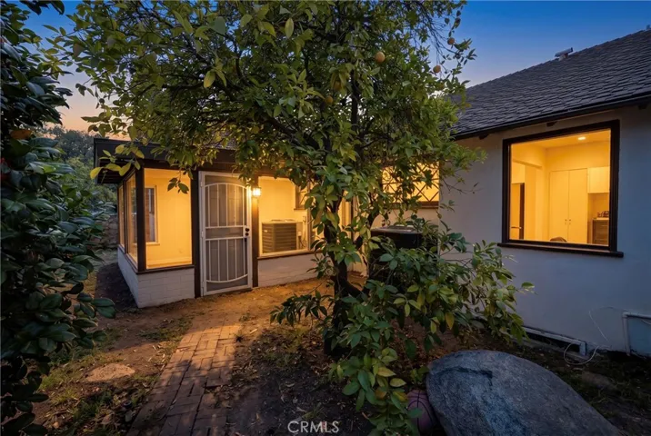 2151 N Altadena, Altadena, California 91001