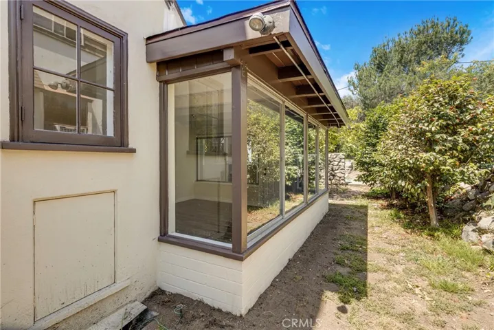 2151 N Altadena, Altadena, California 91001