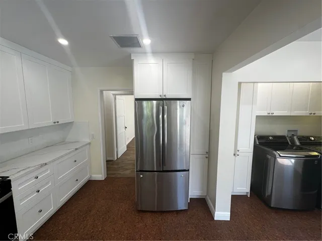 2151 N Altadena, Altadena, California 91001