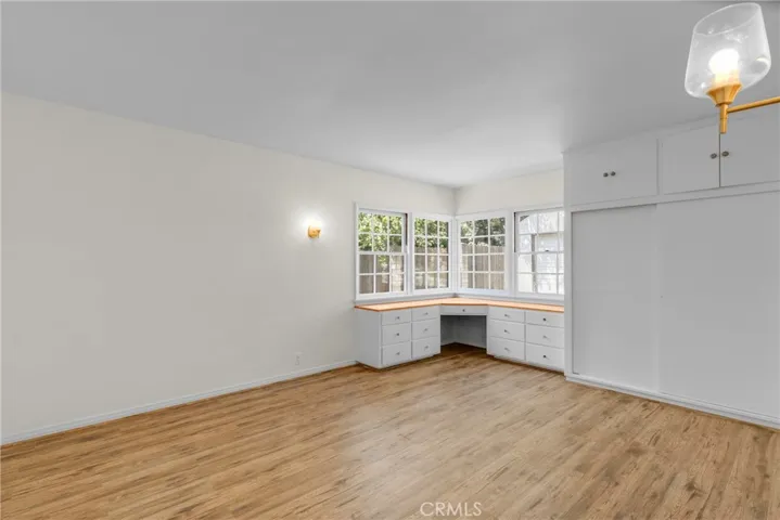 2151 N Altadena, Altadena, California 91001