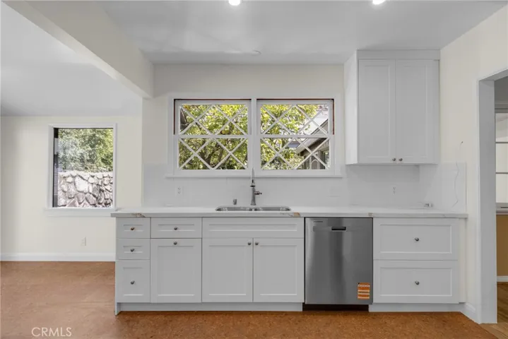 2151 N Altadena, Altadena, California 91001