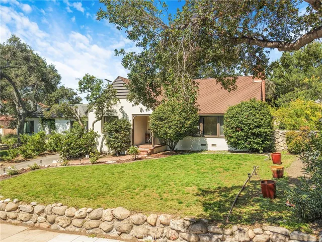 2151 N Altadena, Altadena, California 91001