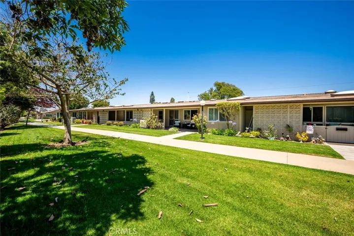 13381 El Dorado Drive 202c M8, Seal Beach, California 90740