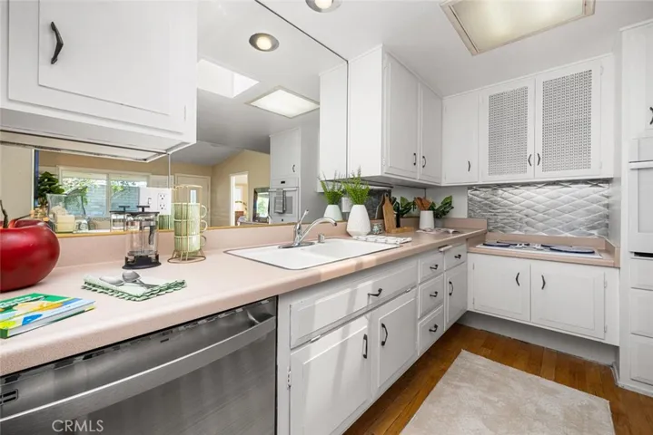 13381 El Dorado Drive 202c M8, Seal Beach, California 90740