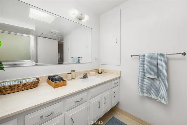 13381 El Dorado Drive 202c M8, Seal Beach, California 90740