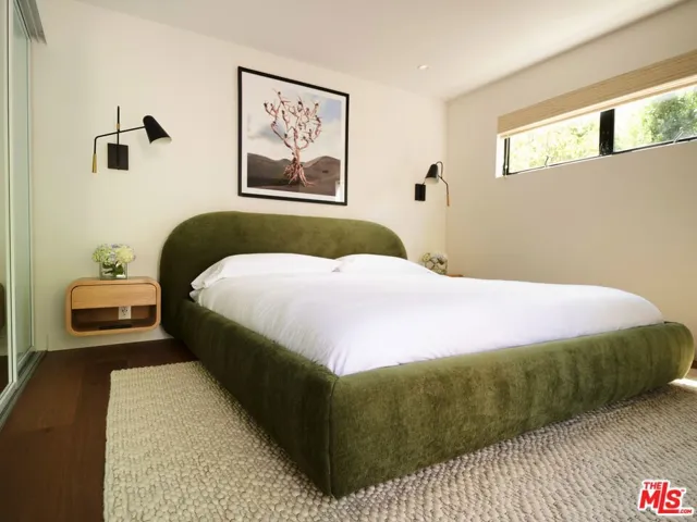 2309 Hollyridge Drive, Los Angeles, California 90068