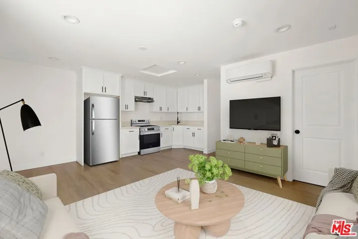 Virtual Staging