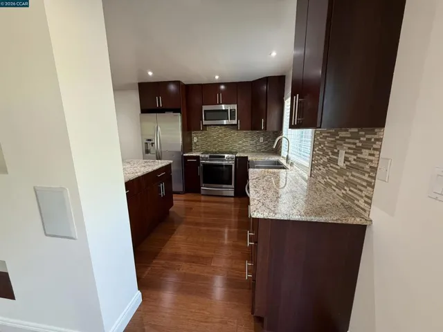 6451 Parklane Plz, Martinez, California 94553