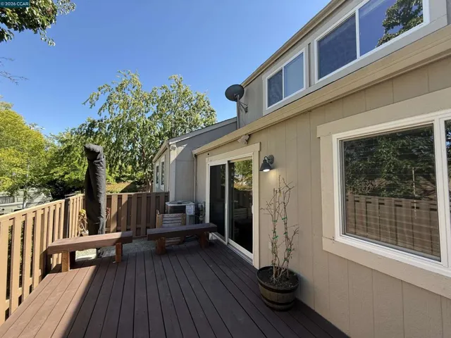 6451 Parklane Plz, Martinez, California 94553