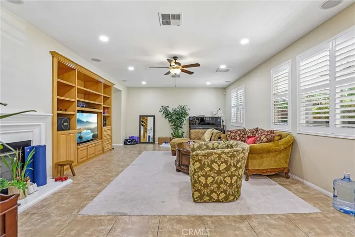 5802 E Treehouse, Anaheim, California 92807