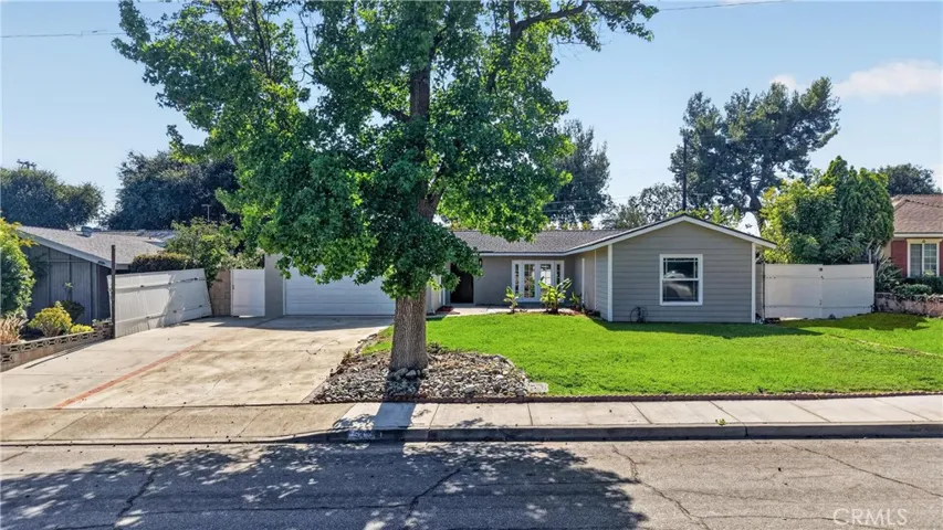 547 Converse, Claremont, California 91711