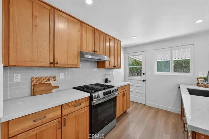 547 Converse, Claremont, California 91711