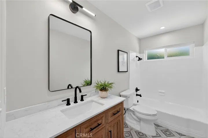 547 Converse, Claremont, California 91711