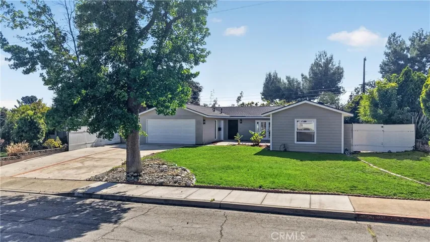 547 Converse, Claremont, California 91711