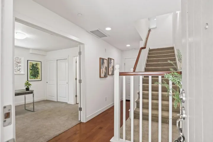 411 Brassinga Court, Palo Alto, California 94306