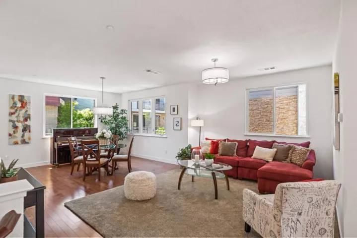 411 Brassinga Court, Palo Alto, California 94306