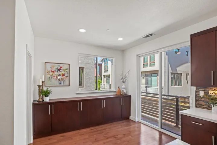 411 Brassinga Court, Palo Alto, California 94306