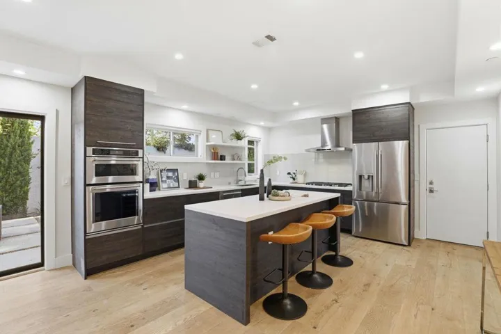 2212 Leland Avenue, Mountain View, California 94040