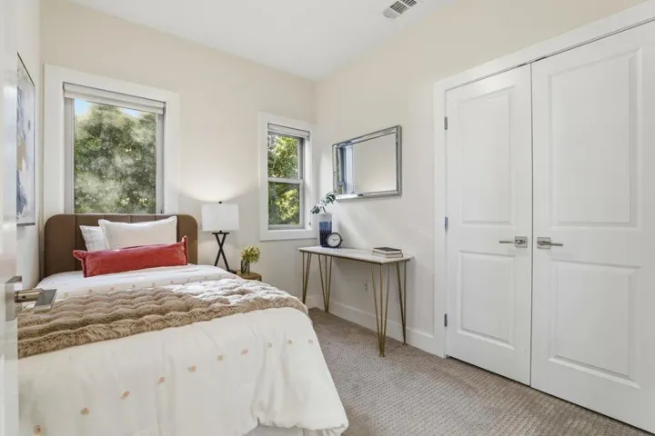 2212 Leland Avenue, Mountain View, California 94040