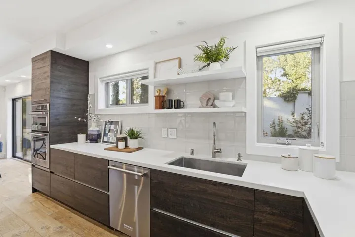 2212 Leland Avenue, Mountain View, California 94040