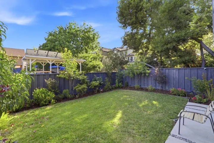 2212 Leland Avenue, Mountain View, California 94040