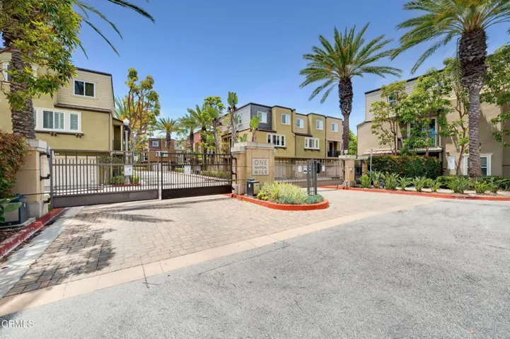 8_Nautical_Mile_Drive Newport_Beach Cali