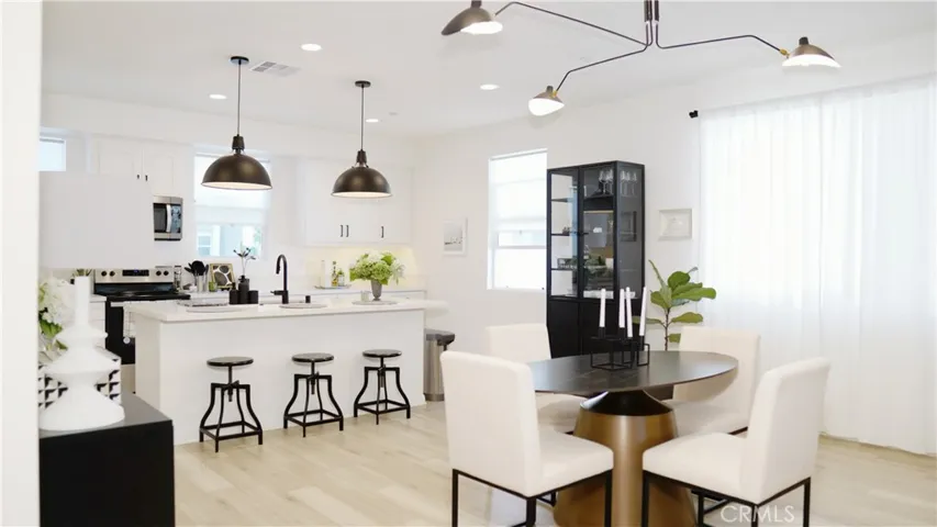 254 N Standard Avenue, Santa Ana, California 92701