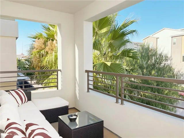 254 N Standard Avenue, Santa Ana, California 92701