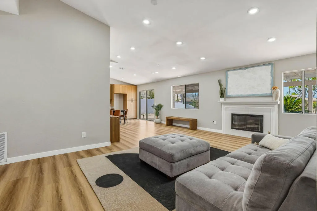 8400annandaleavenue-7 8400annandaleavenue-7