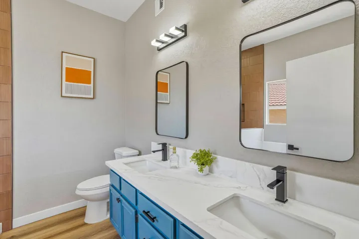 8400annandaleavenue-26