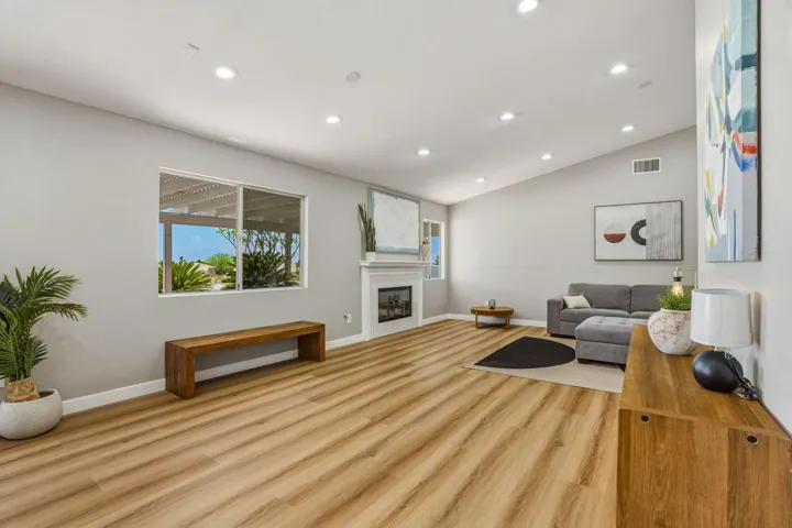 8400annandaleavenue-18