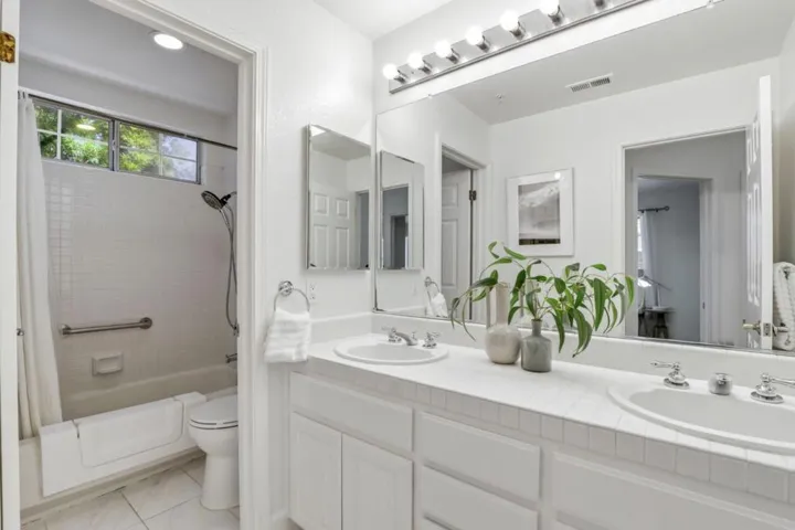 522 Porpoise Bay Terrace A, Sunnyvale, California 94089