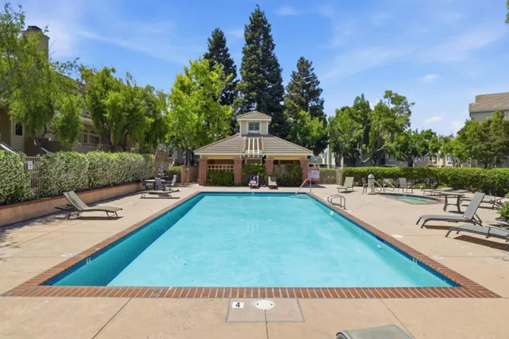 522 Porpoise Bay Terrace A, Sunnyvale, California 94089