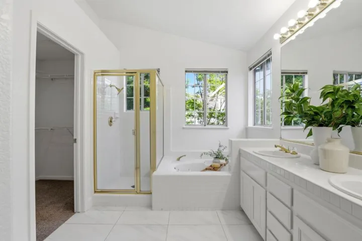 522 Porpoise Bay Terrace A, Sunnyvale, California 94089