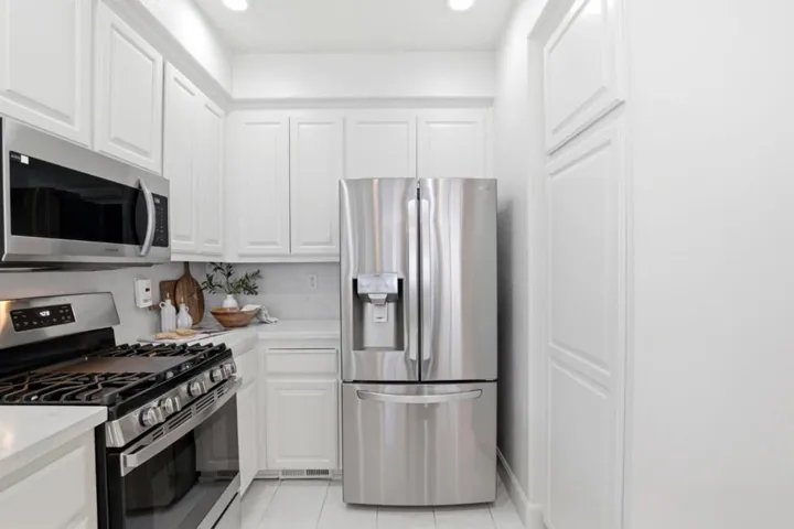 522 Porpoise Bay Terrace A, Sunnyvale, California 94089